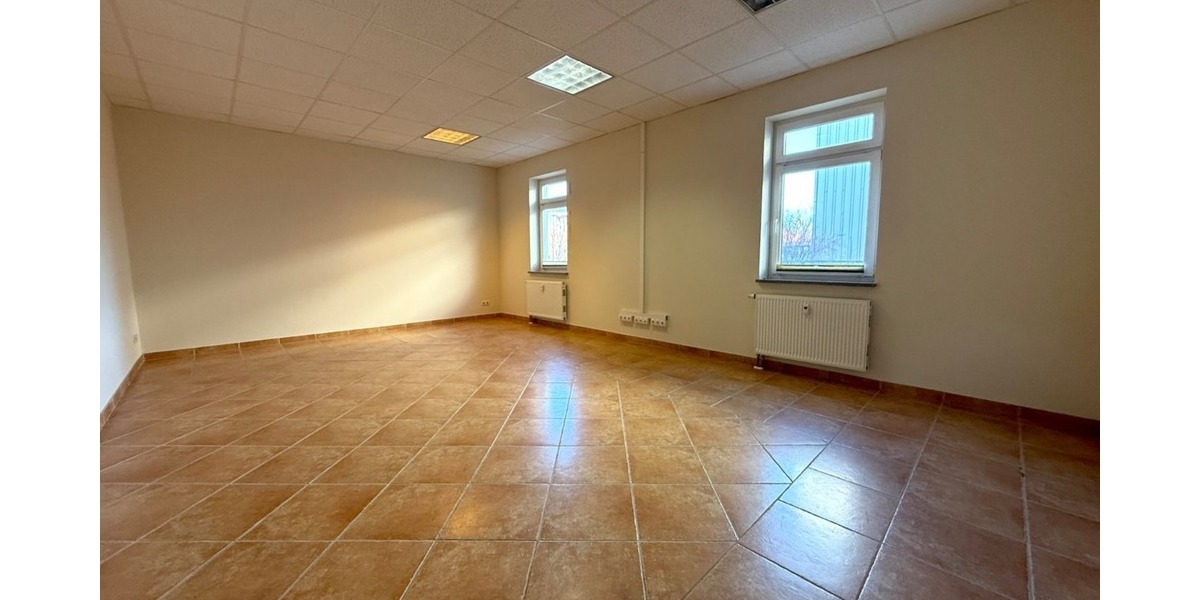 Büro-Showroom-Ladenflächen ab 175,5 m²! Ebenerdig und nahe der A7 - Gewerbeobjekt Seevetal Holtorfsloh | Angebot:24615942
