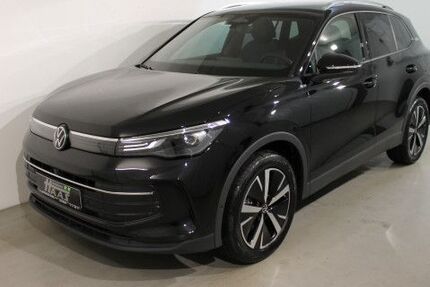 VW Tiguan 5.000 km 42.334 € Olching 82140