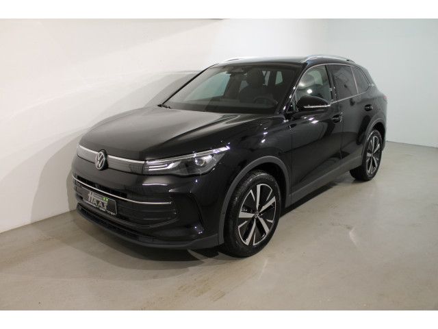 VW Tiguan 5.000 km 42.334 € Olching 82140