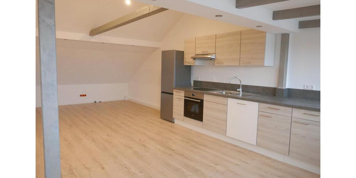 Dachgeschoßwohnung Bellheim - 2.5 Zimmer, 61 m&sup2;, 700&euro; | Angebot:26403577