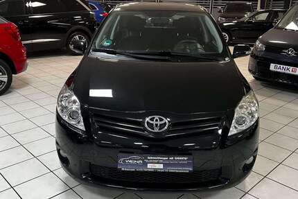 Toyota Auris 65.140 km 9.990 &euro; Schwentinental - Raisdorf 24223