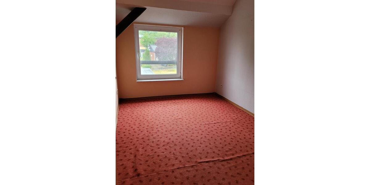 Etagenwohnung Möckern - 4 Zimmer, 93 m&sup2;, 853&euro; | Angebot:21655563
