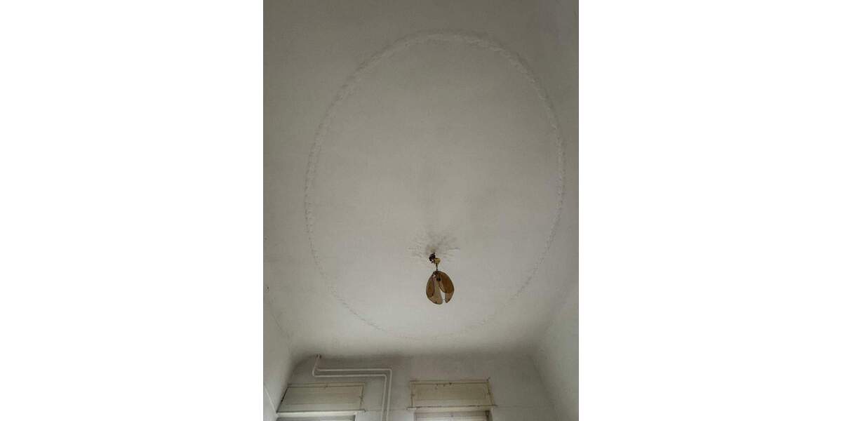 TOLLER, BARRIEREFREIER, GUT GESCHNITTENE SEHR HELLE EG GEWERBEEINHEITLADEN IN TOLLER RUHIGER KIEZLAGE 4 zimmer