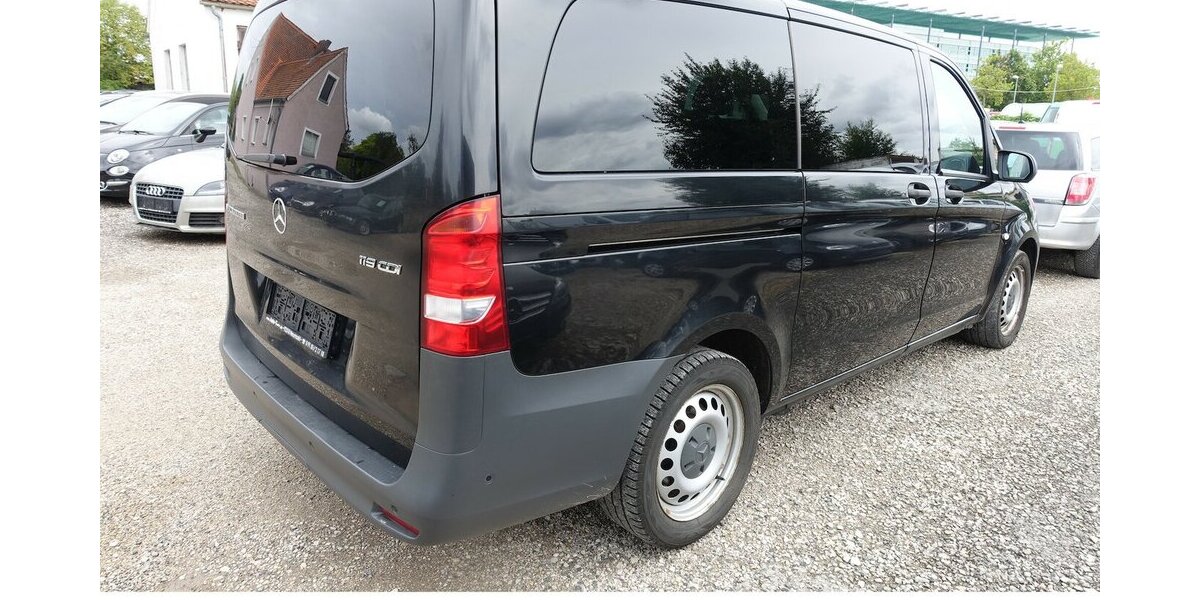 Mercedes-Benz Vito Tourer 119 CDI RWD PRO lang 9-Sitzer voll fah 242.000 km 16.950 &euro; Neumarkt/OPf 92318