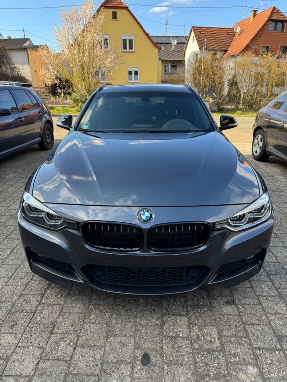 320