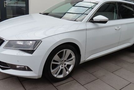 Skoda Superb 211.885 km 9.890 &euro; Kassel 34123