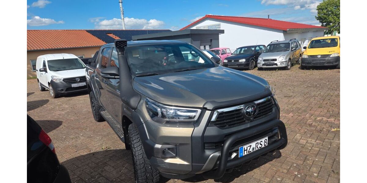 Toyota Hilux 9.500 km 55.999 &euro; Harzgerode 06493