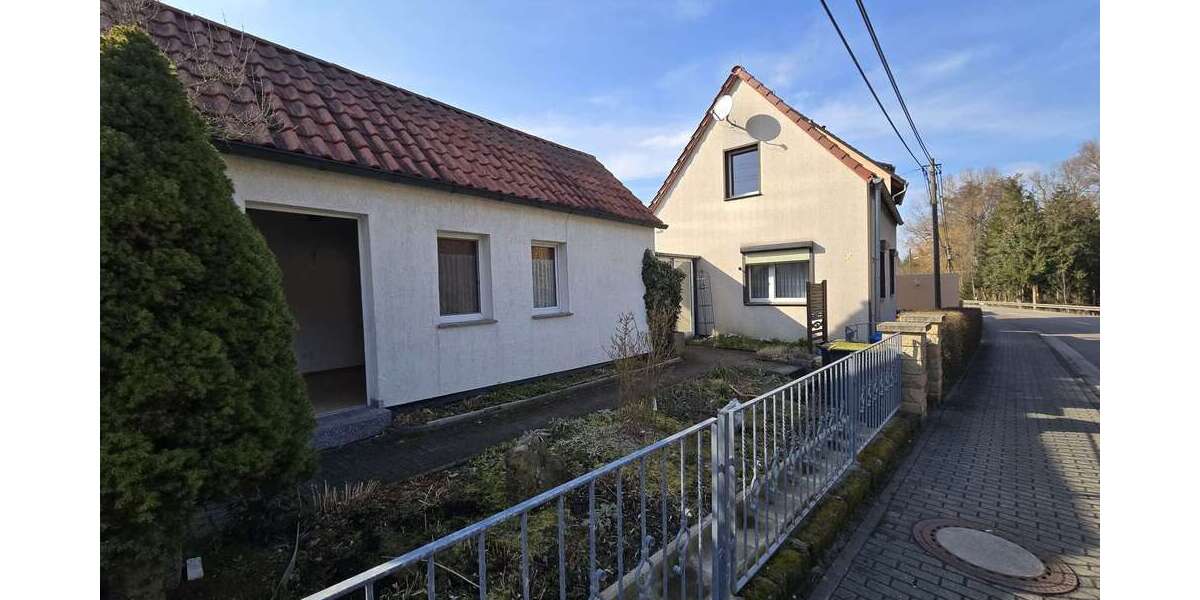 Einfamilienhaus Bannewitz - 3 Zimmer, 66 m&sup2;, 100.000&euro; | Angebot:25378402