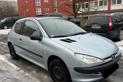 Peugeot 206 93.000 km 1.899 &euro; Berlin 12247