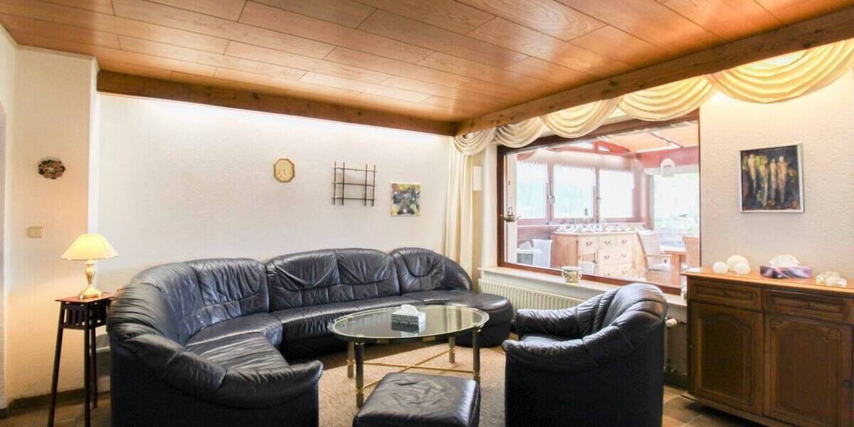 Reihenmittelhaus Essen Ostviertel - 4 Zimmer, 130 m&sup2;, 279.000&euro; | Angebot:26542889