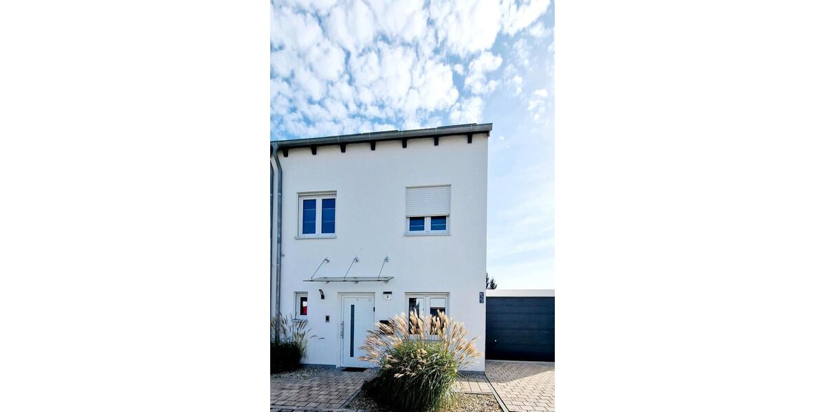 Einfamilienhaus Pilsting - 3.5 Zimmer, 130 m&sup2;, 3.500&euro; | Angebot:26227856