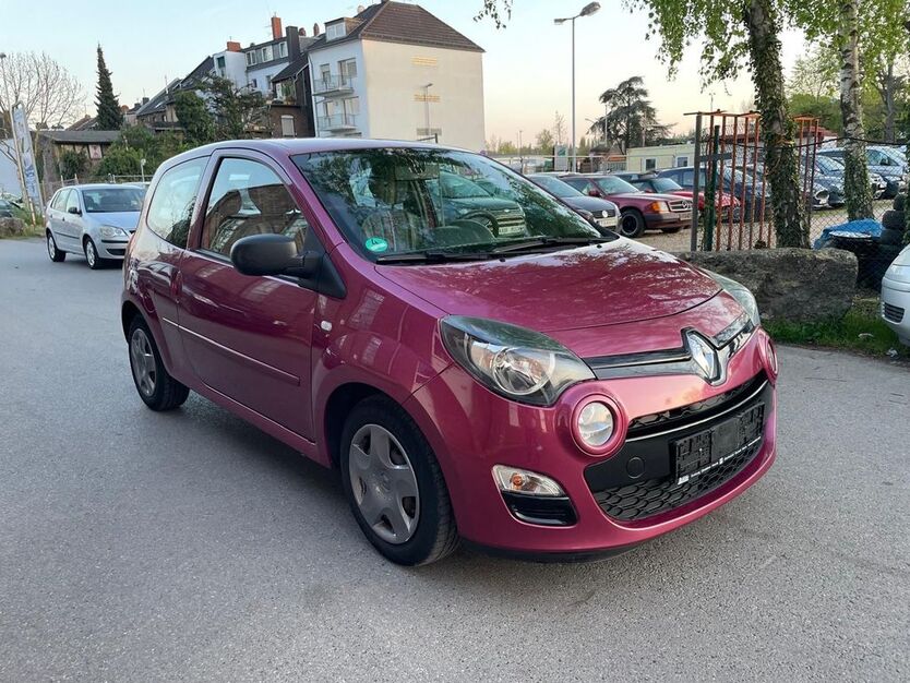 Renault Twingo 138.000 km 3.890 € Düren 52353