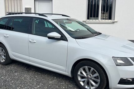 Skoda Octavia 240.000 km 8.568 &euro; Sulzbach Rosenberg 92237