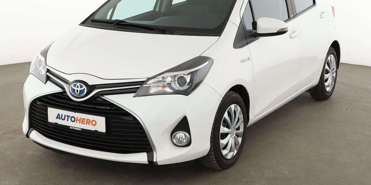 Toyota Yaris 68.801 km 12.980 &euro; Stuttgart 70195