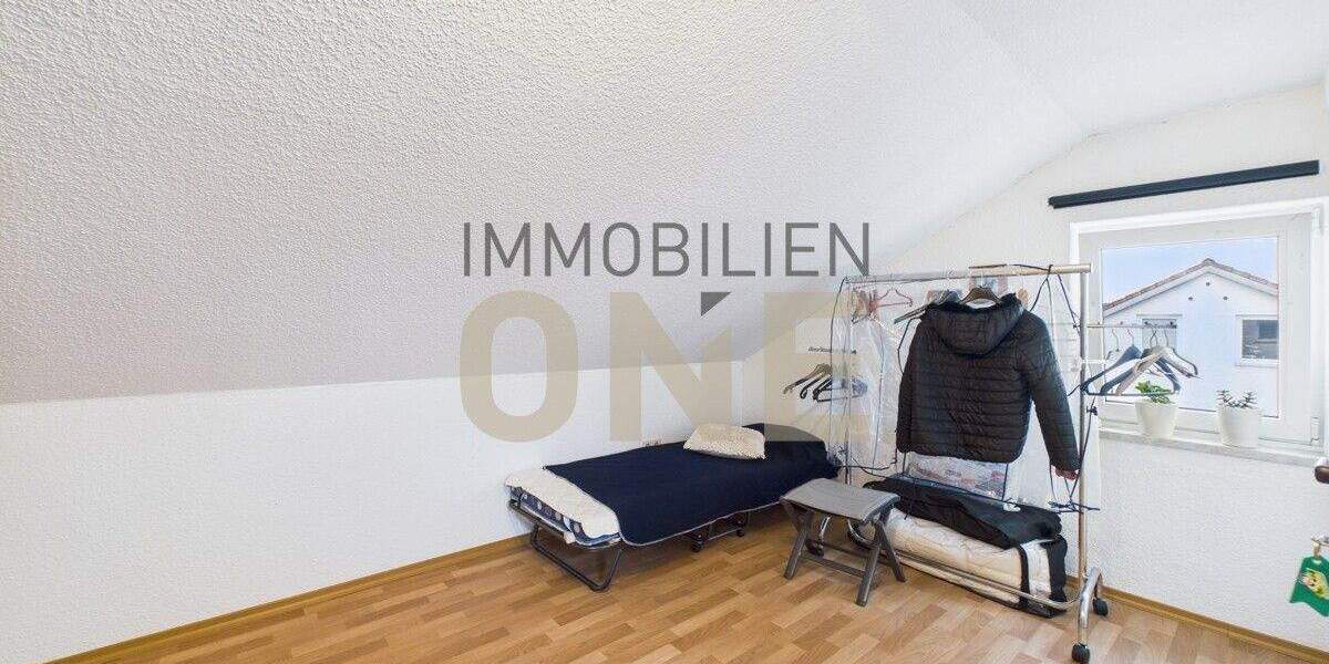 Mehrfamilienhaus, Wohnhaus Pentling - 9 Zimmer, 160 m&sup2;, 735.000&euro; | Angebot:24621352