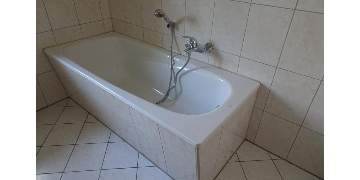 Etagenwohnung Guben - 3 Zimmer, 92 m&sup2;, 500&euro; | Angebot:25418214