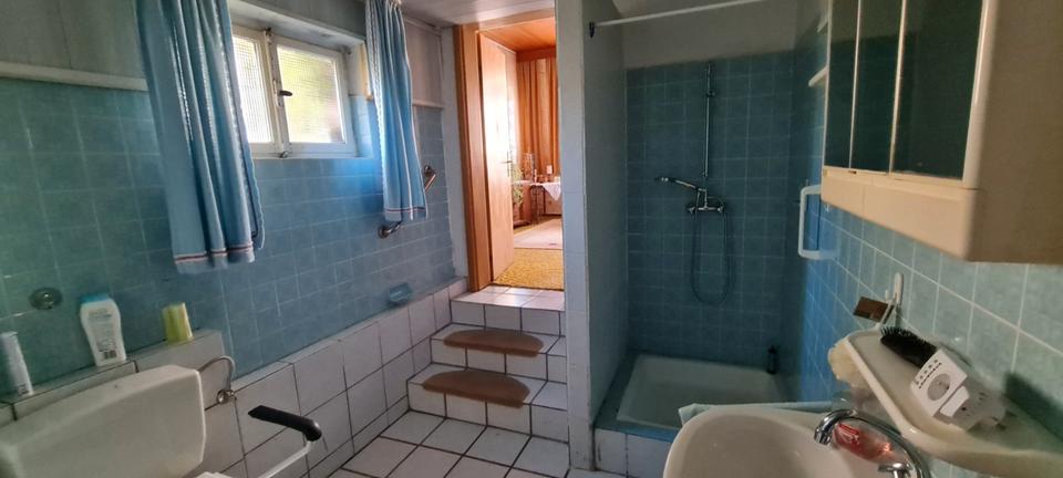Doppelhaushälfte Mettlach - 9 Zimmer, 175 m&sup2;, 129.000&euro; | Angebot:26979738