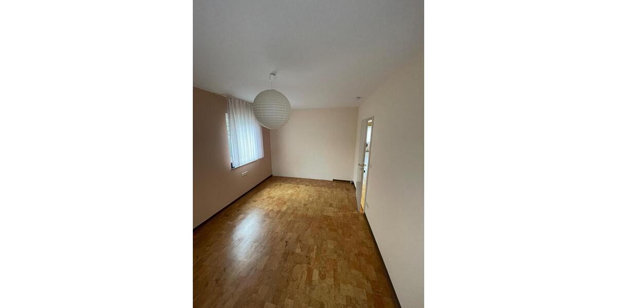 Erdgeschoßwohnung Reutlingen Reutlingen (Kernstadt) - 3 Zimmer, 75 m&sup2;, 900&euro; | Angebot:24801977