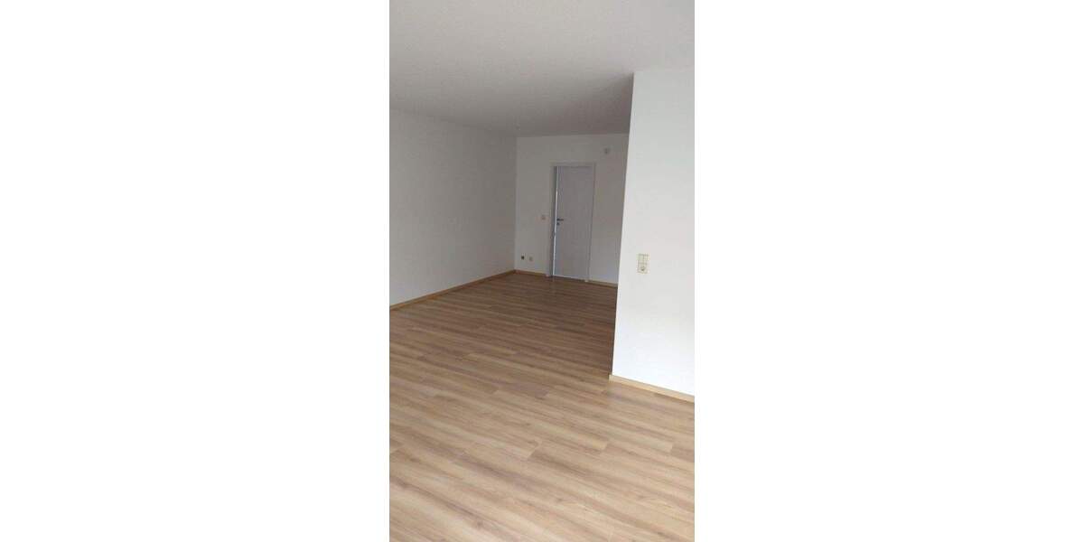 Reihenmittelhaus Merseburg - 4 Zimmer, 121 m&sup2;, 278.000&euro; | Angebot:25879472