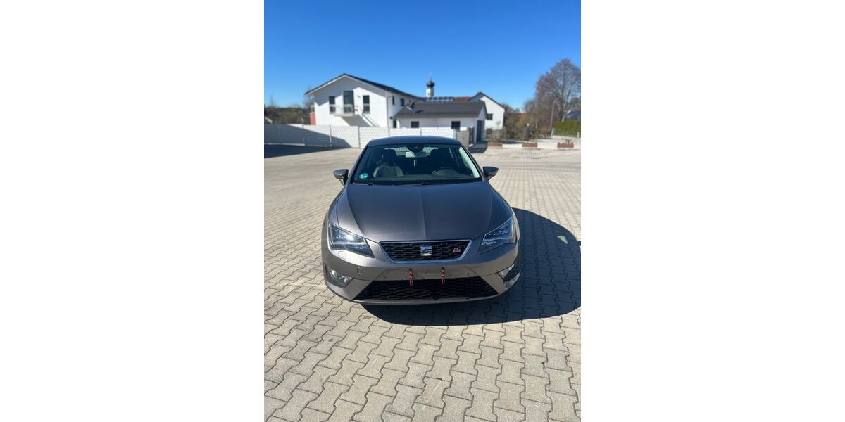Seat Leon 185.000 km 9.490 &euro; Erding 85435