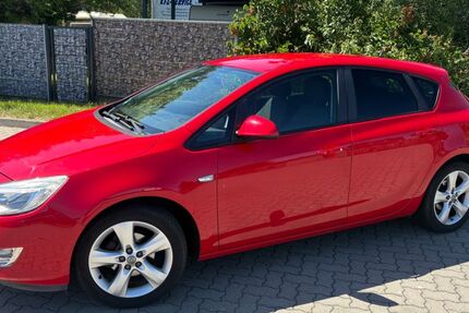 Opel Astra 113.000 km 6.100 &euro; Muldestausee 06774