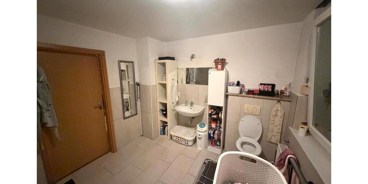 Etagenwohnung Gütersloh Kattenstroth - 5 Zimmer, 136 m&sup2;, 250.000&euro; | Angebot:25564492