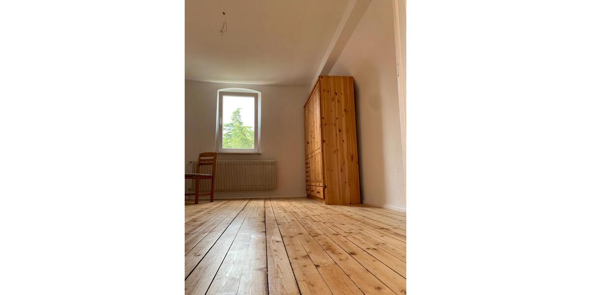 Einfamilienhaus Mannheim Feudenheim - 9 Zimmer, 180 m&sup2;, 450&euro; | Angebot:26089094