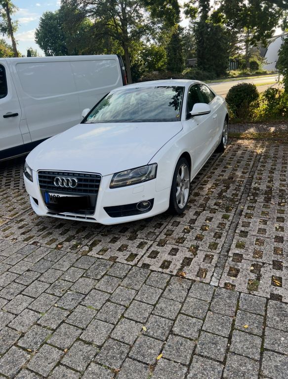 Audi A5 221.000 km 5.100 € Wolfsburg 38440