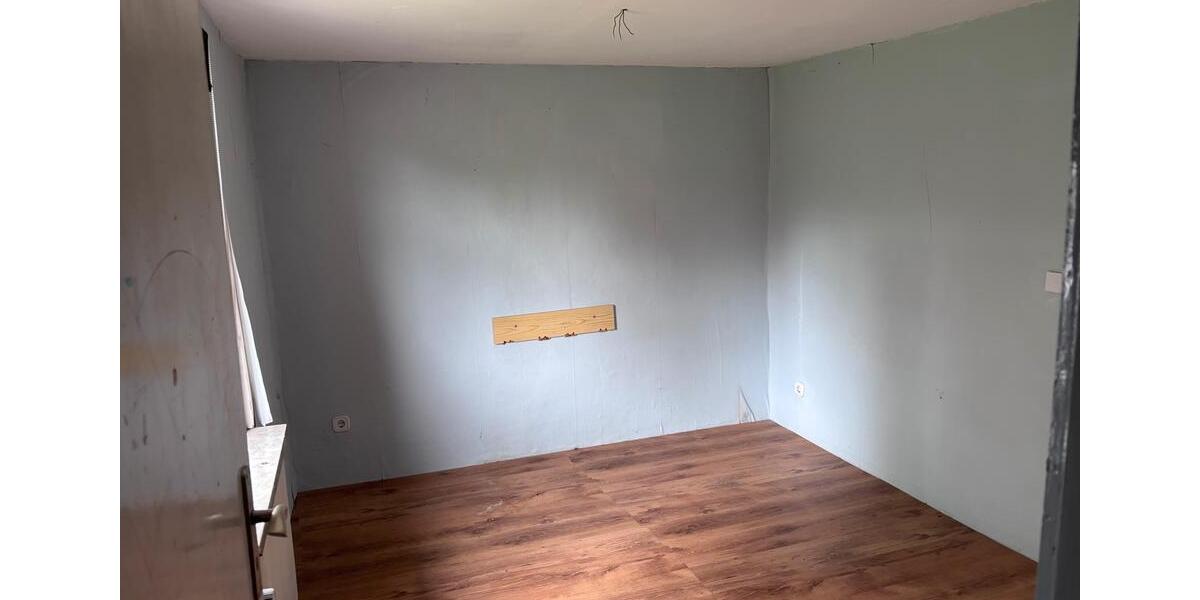 Einfamilienhaus Burbach - 6 Zimmer, 160 m&sup2;, 59.000&euro; | Angebot:26726855