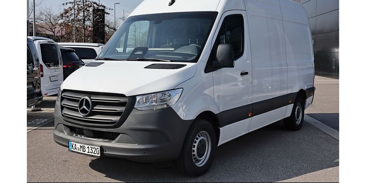 Mercedes-Benz Sprinter 26.726 km 57.999 &euro; Karlsruhe 76139