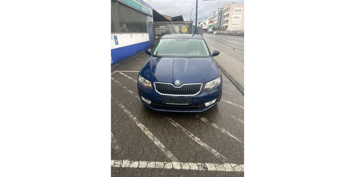 Skoda Octavia 202.828 km 6.000 &euro; Bonn 53227