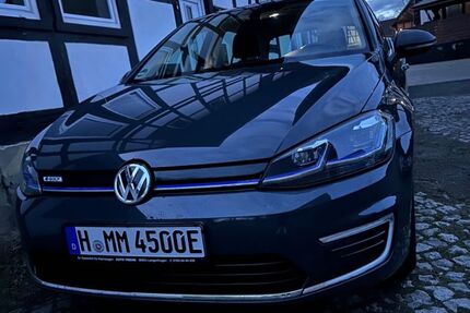 VW Golf 61.500 km 12.799 &euro; Salzgitter 38239