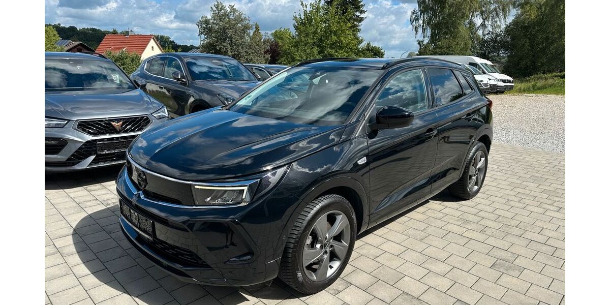 Opel Grandland (X) 72.400 km 16.950 &euro; Reichertshausen 85293