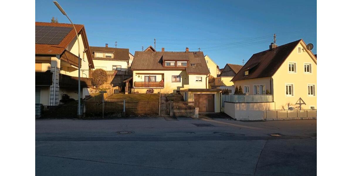 Einfamilienhaus Eslarn - 6 Zimmer, 160 m&sup2;, 75.000&euro; | Angebot:25591144
