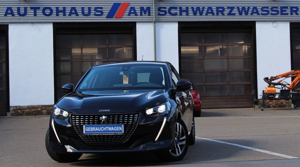Peugeot 208 30.900 km 15.770 € Schwarzenberg 08340