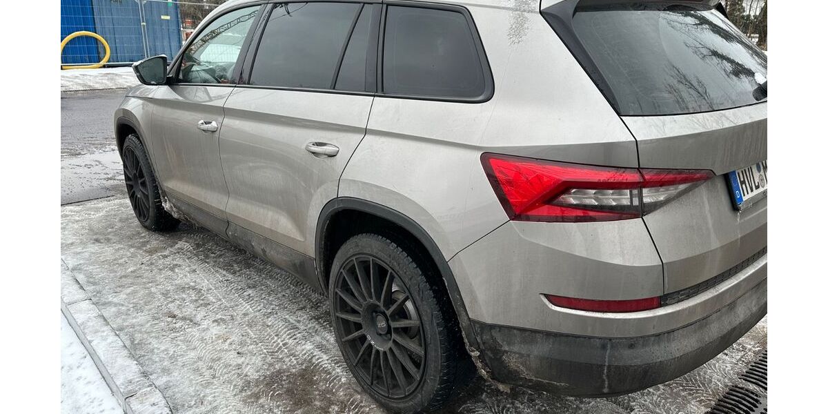 Skoda Kodiaq 93.000 km 26.500 &euro; Falkensee 14612