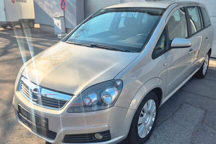 Opel Zafira 62.000 km 5.990 &euro; Berlin 13435