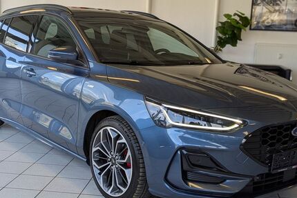 Ford Focus 14.135 km 24.980 &euro; Homberg (Efze) 34576