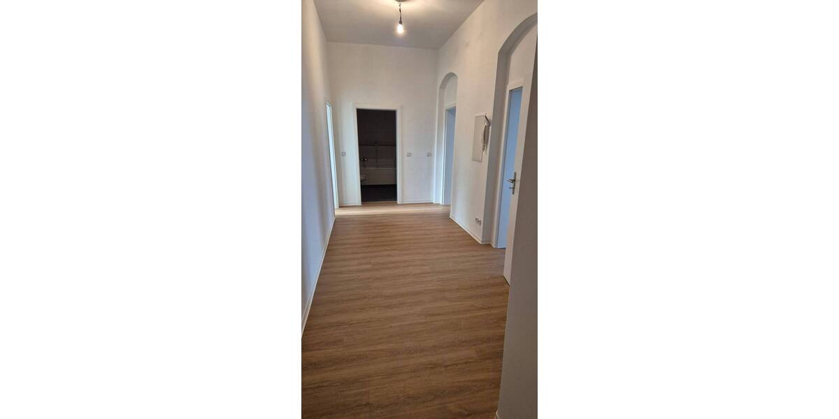 Etagenwohnung Meißen Niederfähre - 2 Zimmer, 69 m&sup2;, 520&euro; | Angebot:26359111