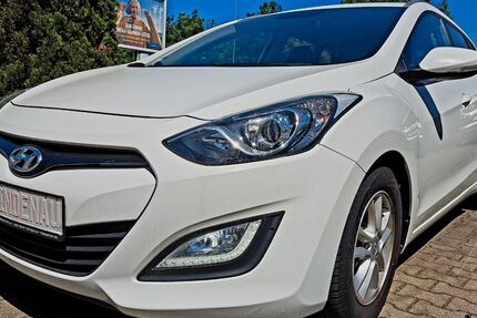 Hyundai i30 165.389 km 2.999 &euro; Leipzig 04205
