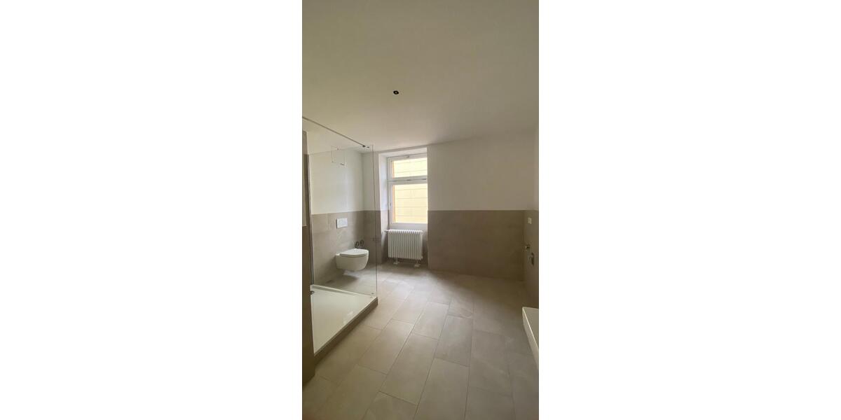 Etagenwohnung Donaueschingen - 2.5 Zimmer, 79 m&sup2;, 869&euro; | Angebot:25205596