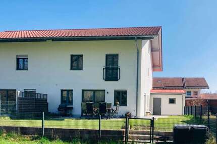 Haus zum Mieten in Altenmarkt 1.800 € 140 m²