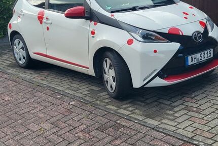 Toyota Aygo (X) 66.600 km 6.900 &euro; Legden 48739