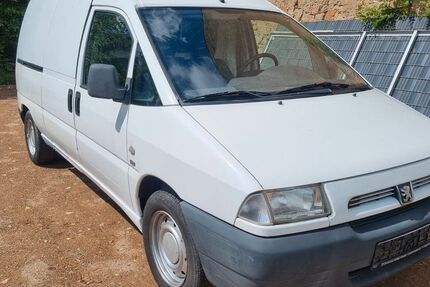Peugeot Expert 117.000 km 2.300 &euro; Waldheim 04736