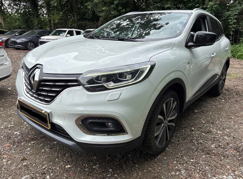 Renault Kadjar 118.000 km 14.950 € München 81825