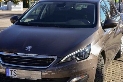 Peugeot 308 135.000 km 9.800 &euro; Traunstein 83278