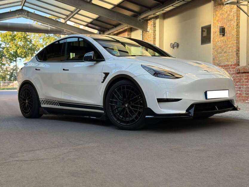 Model Y
