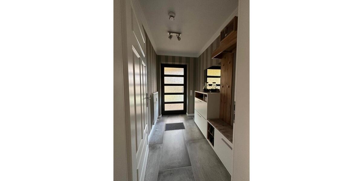 Terrassenwohnung Estenfeld - 3 Zimmer, 102 m&sup2;, 1.650&euro; | Angebot:26618001