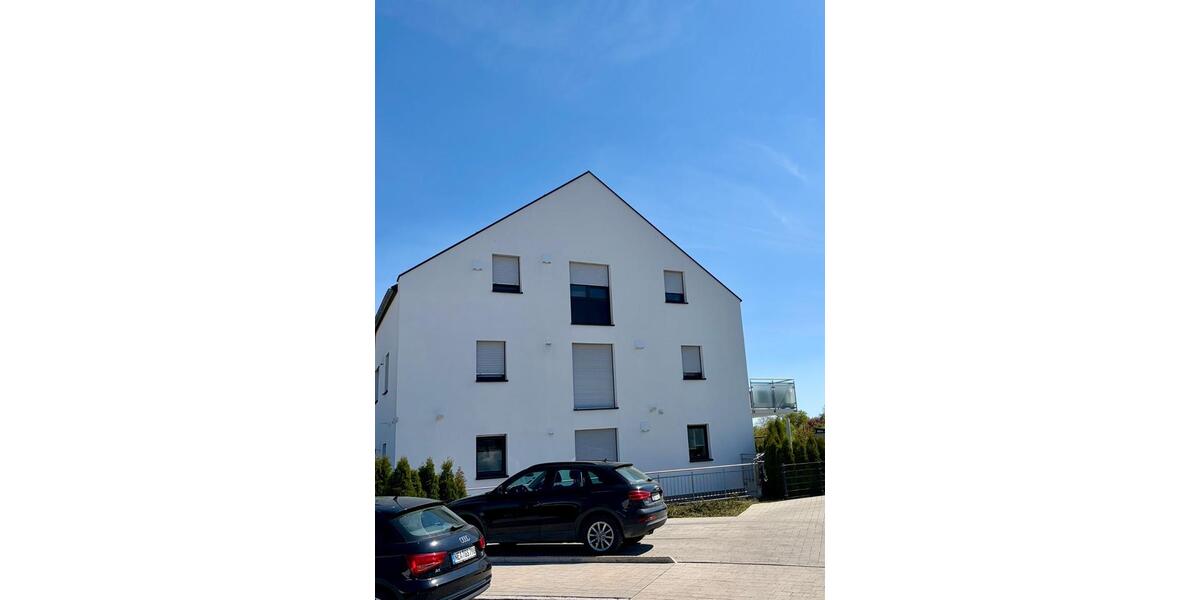 Dachgeschoßwohnung Bad Windsheim - 3 Zimmer, 73 m&sup2;, 880&euro; | Angebot:26296551