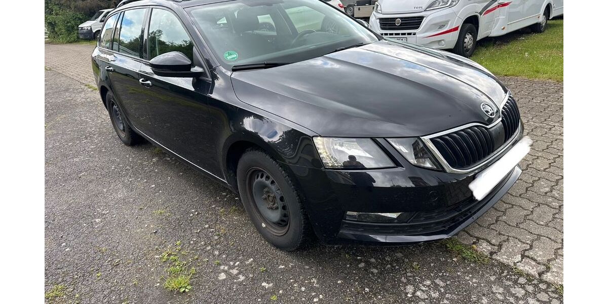 Skoda Octavia 164.000 km 7.128 &euro; Hannover OT Ricklingen 30459